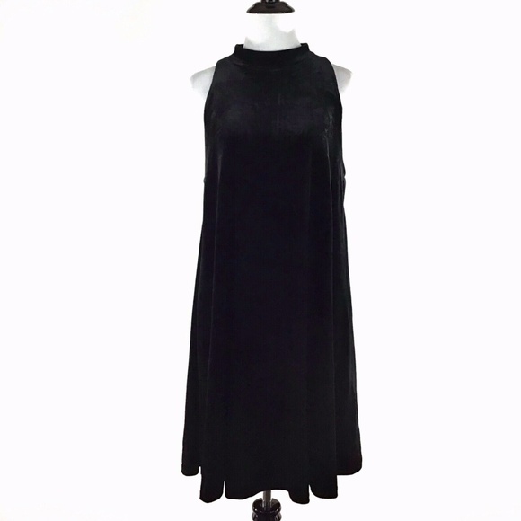 Cynthia Rowley Dresses & Skirts - Cynthia Rowley Velvet Shift Mock Neck Dress Medium